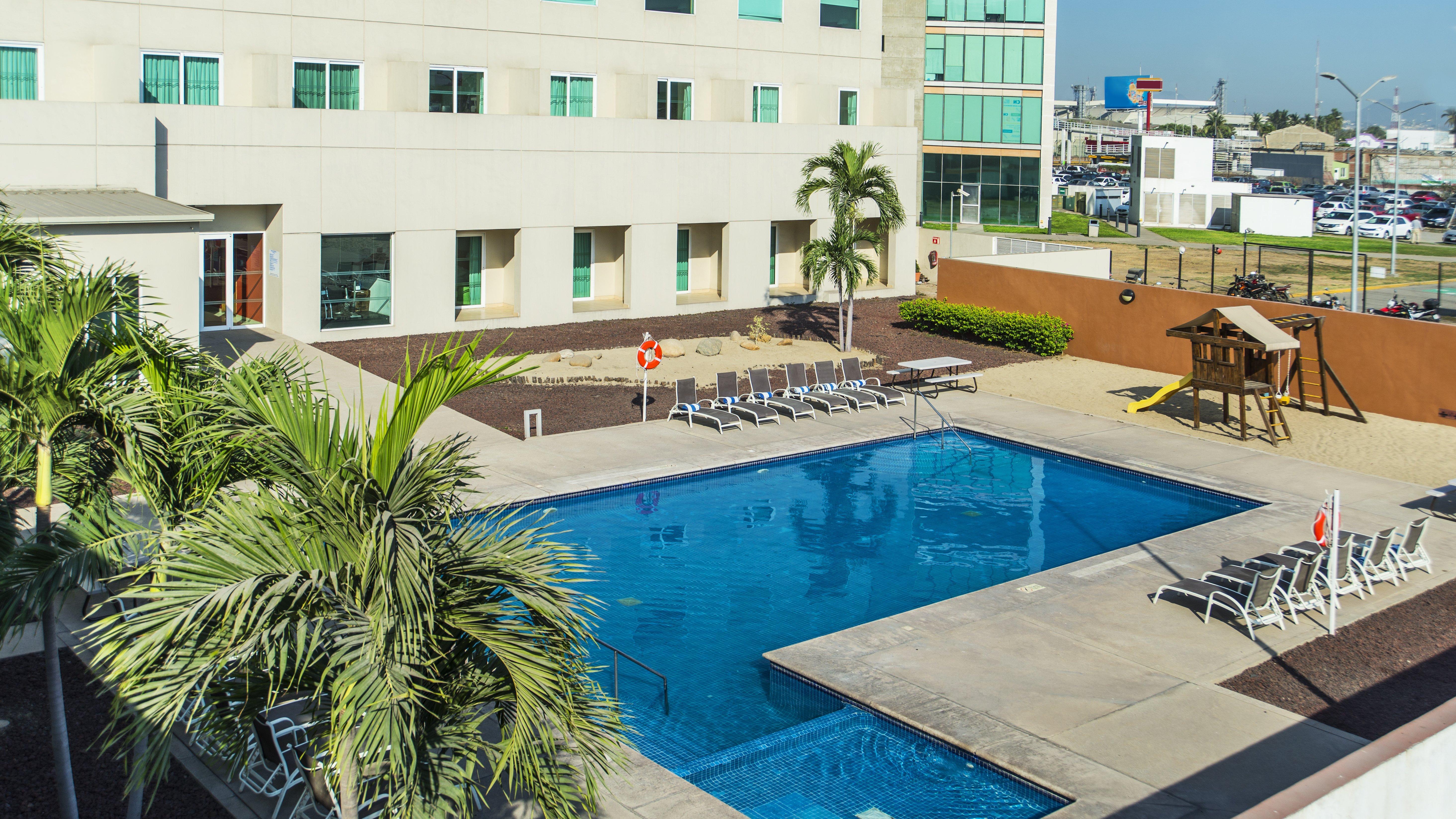 Holiday Inn Express Manzanillo, An Ihg Hotel Exteriör bild